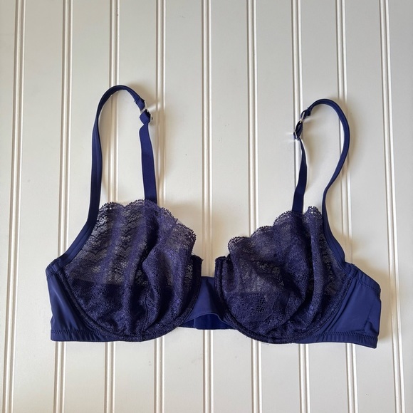 La Perla Studio | Women's Navy Lace Underwire Bra Size 38 - Picture 1 of 7
